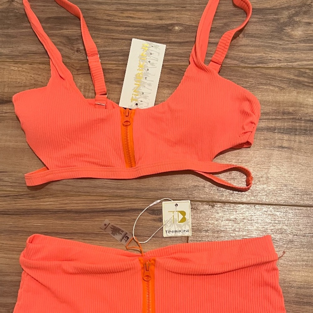 NWT TiniBikini Swimwear Sexy Zipper 2 Piece Bikini Swimsuit Tangerine Size M